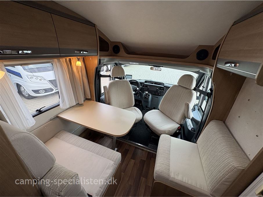 Hymer Van 512